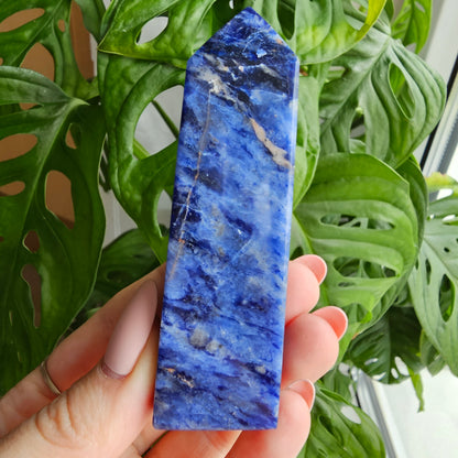 Sodalite obelisk #18D