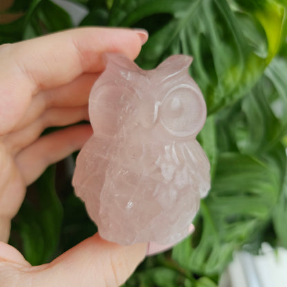 Rose Quartz owl #39A