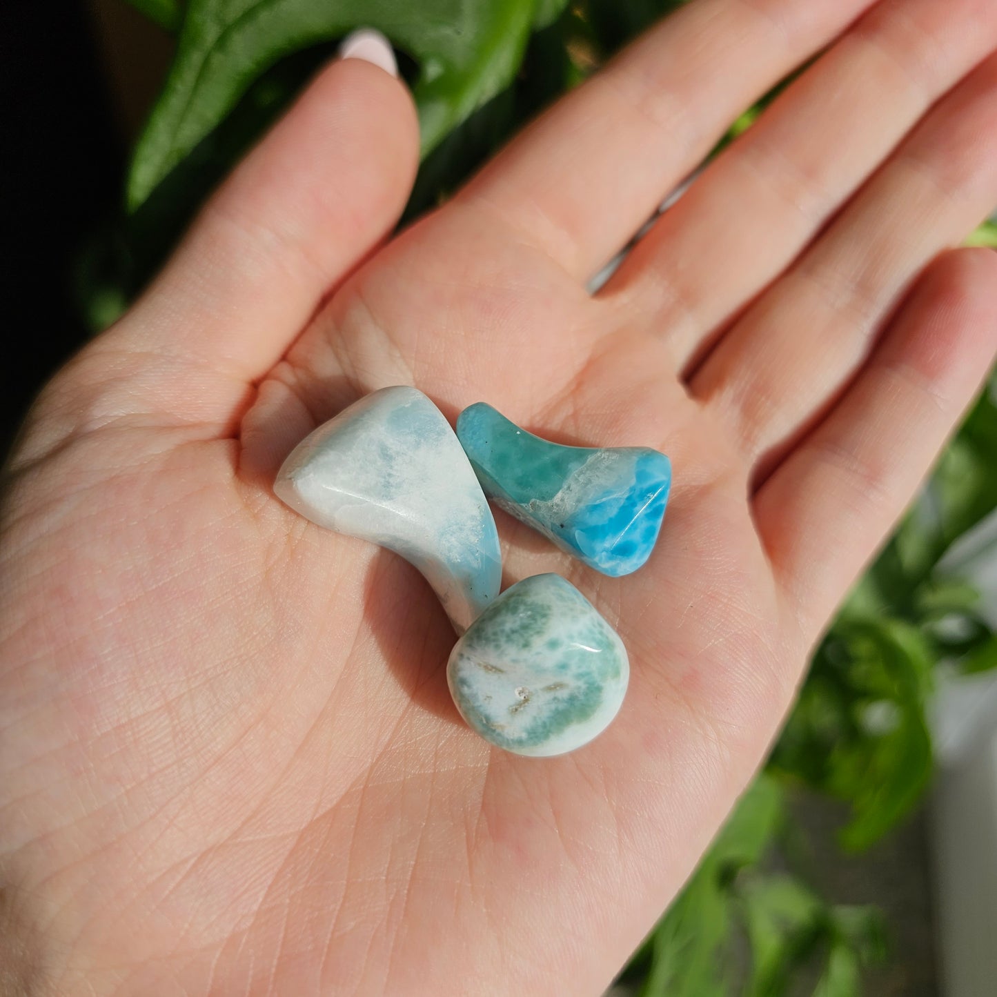 Larimar tumbled stone (approx. 6 grams)