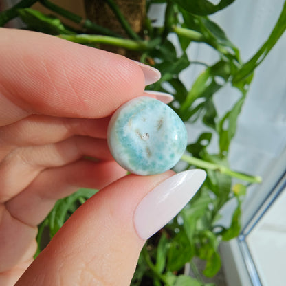 Larimar tumbled stone (approx. 6 grams)