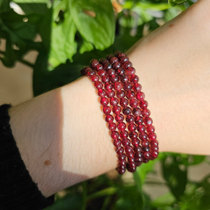 Garnet Bracelet (4mm)