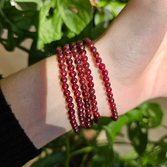 Garnet Bracelet (4mm)