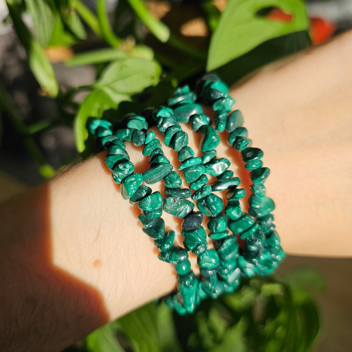 Malachite chip bracelet (intuitive selection)