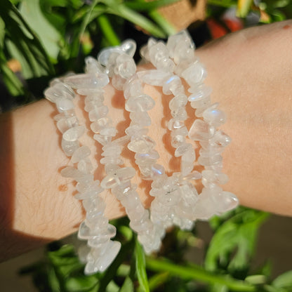 White Labradorite Chip Bracelet (Intuitive Selection)