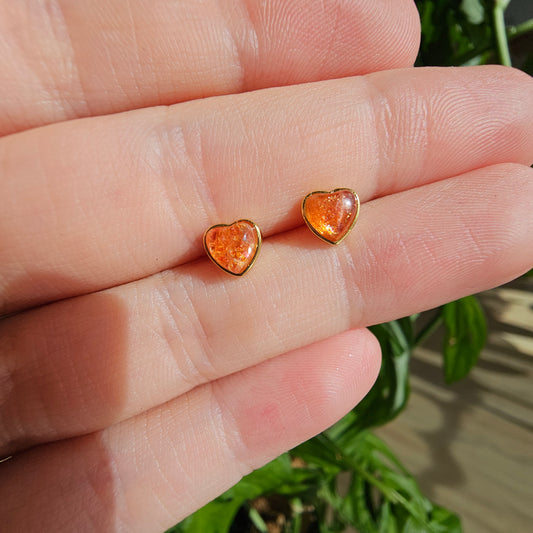 Sunstone Heart stud earrings gold plated #17C