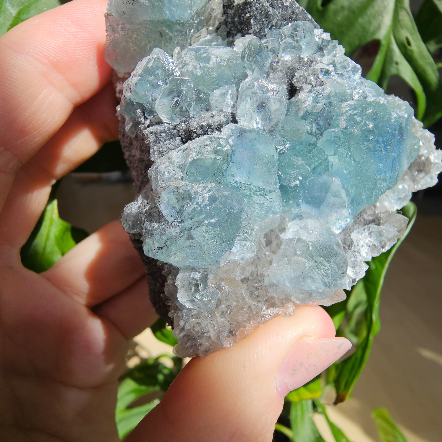 Grün/Blauer Fluorit mit Calcit und Quarz #59B