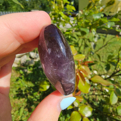 Amethyst Palmstone #11o