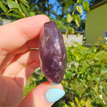 Amethyst Palmstone #11E