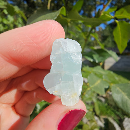 Aquamarine raw stone #10E