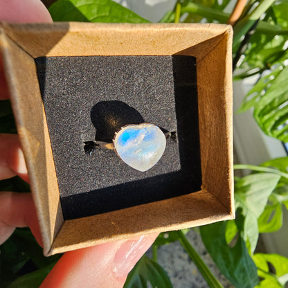 White Labradorite (Trade Name: Rainbow Moonstone) Ring #35A (S925)