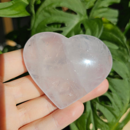 Periwinkle Quartz heart #28D