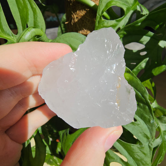 Periwinkle Quartz raw stone #18T