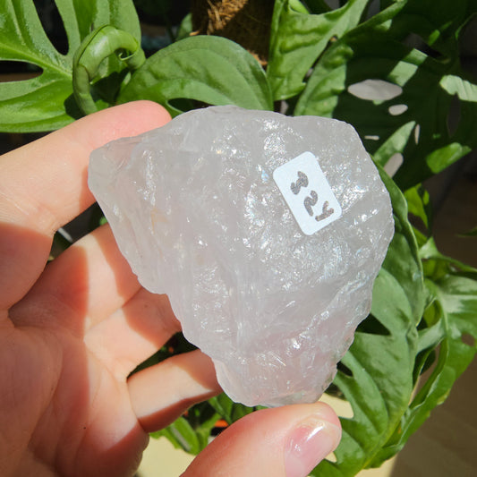 Periwinkle Quartz raw stone #32Y