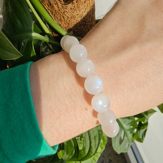 White Labradorite (Trade Name: Rainbow Moonstone) Bracelet (9mm)