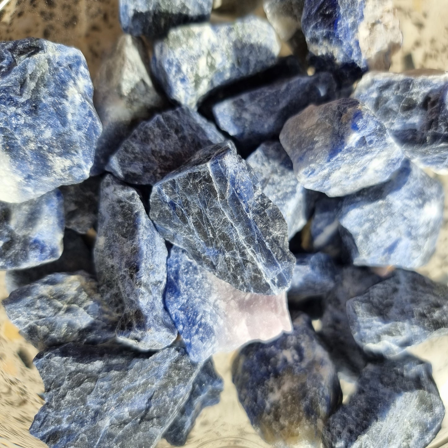 Sodalite raw stone